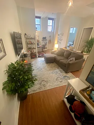 Rented by Nooklyn NYC LLC | media 13