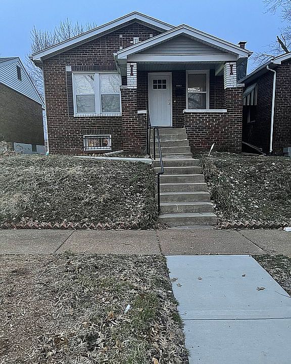 1st image of 4042 E Iowa Ave