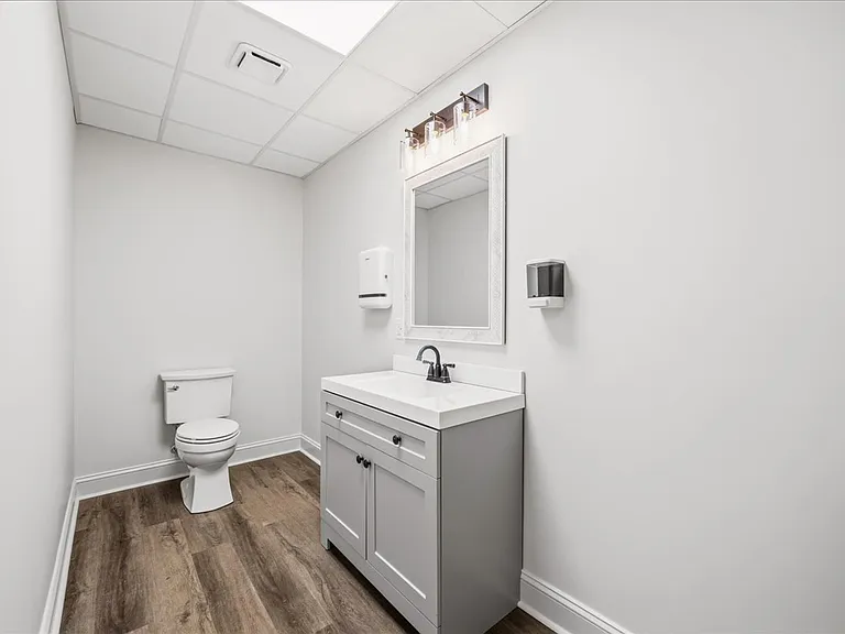 105 Church Aly #A — Photo 14