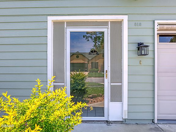 4th image of 818 Pine Shores Cir
