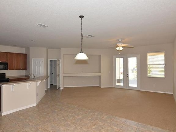 4th image of 2451 Lacerta Dr