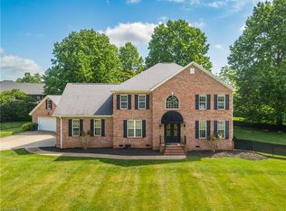 3484 Ascot Dr, Trinity, NC 27370