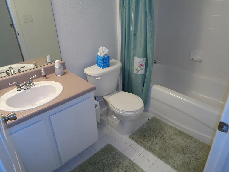 191 SW Palm Dr NW #102 — Photo 4