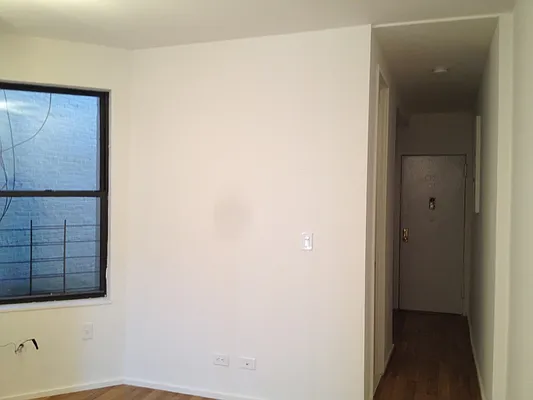 Rented by New Holland Residences | media 38