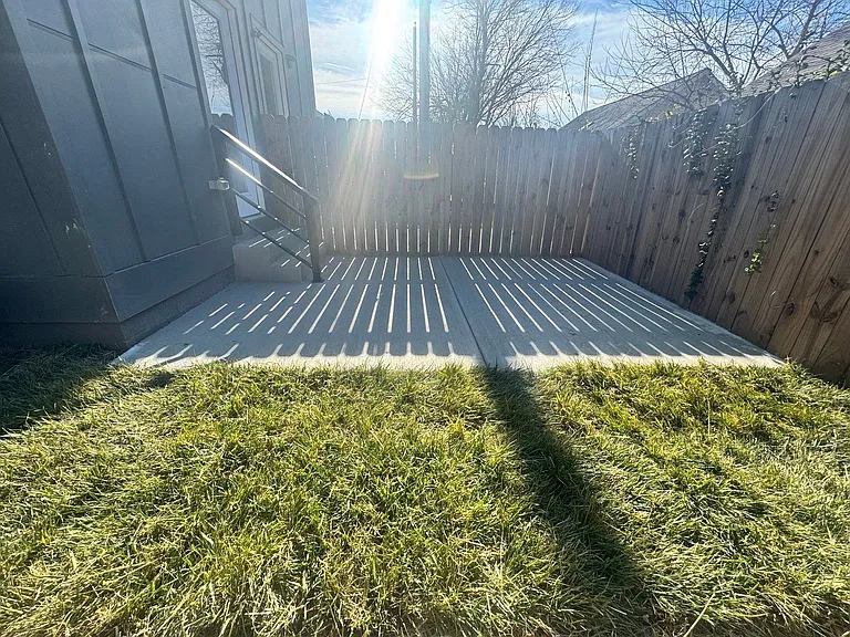 1012 Debow St #B — Photo 27