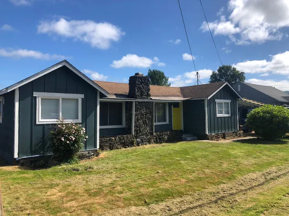 905 Mill St, Kelso, WA 98626