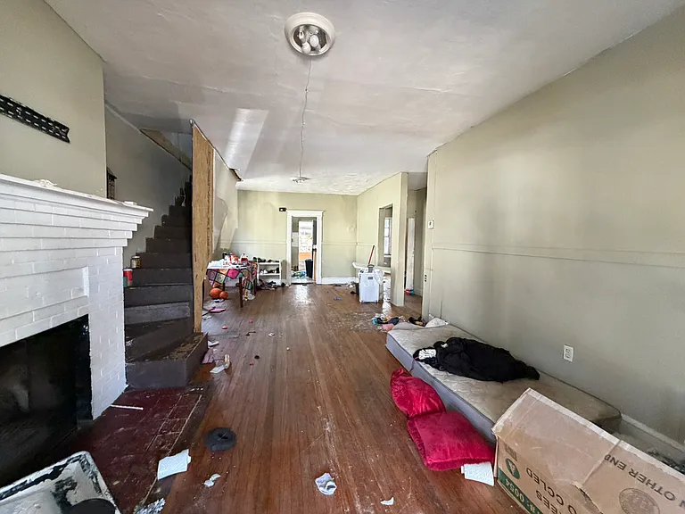 1234 23rd St — Photo 1