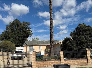 9664 Varna Ave, Pacoima, CA 91331