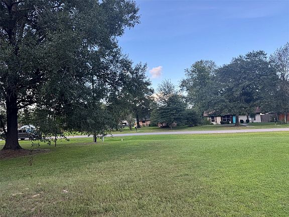 4th image of 0 Crescent Blvd