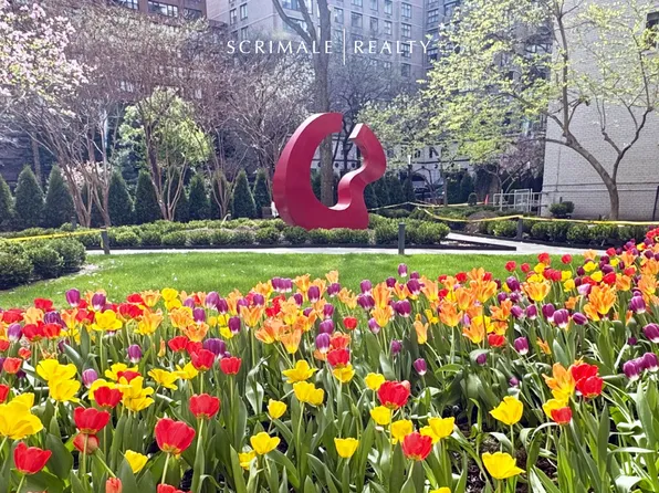 200 East 66th Street image 28 of 28