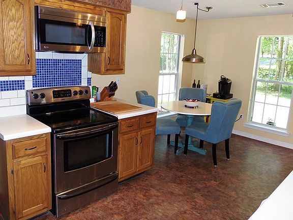 3rd image of 118 Quail Creek Dr