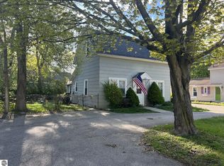 309 Rose St, Traverse City, MI 49686