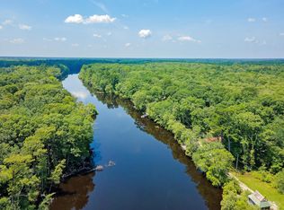 150 Riverbend Ln, Ridgeville, SC 29472