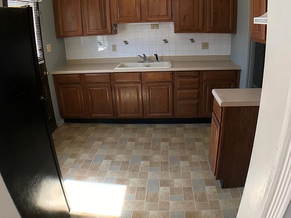 4th image of 729 Hawthorne Ave APT 1