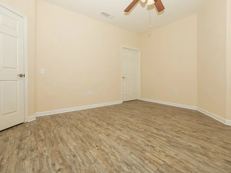 Coastal Breeze Villas — Photo 6