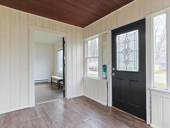 3rd image of 2306 Mather Ave
