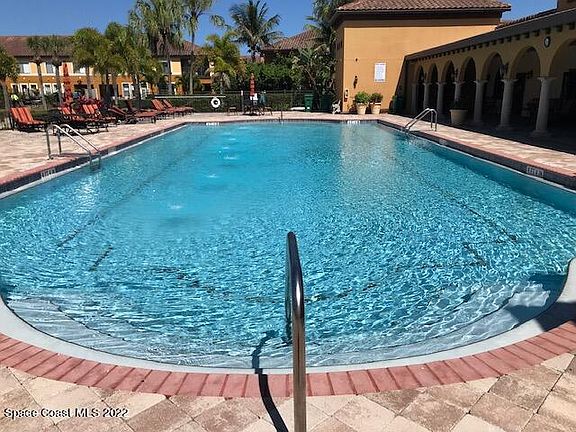 5th image of 71 Redondo Dr
