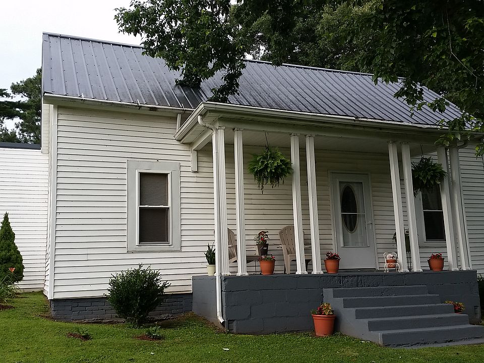 1st image of 726 Griffin St