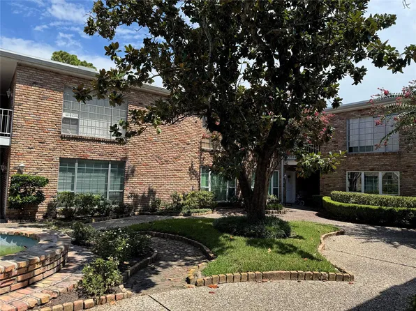 2121 Fountain View Dr APT 92E, Houston, TX 77057