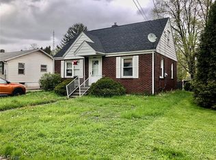 2322 Daleford Ave NE, Canton, OH 44705