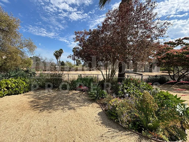 11145 Meadow Glen Way E — Photo 21