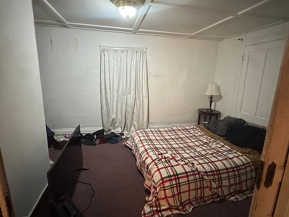 2nd image of 30 Lafayette Pl Unit 1