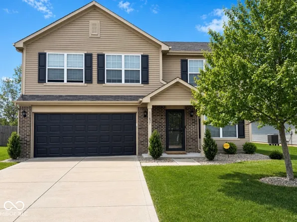 11637 Half Mile Dr, Indianapolis, IN 46235
