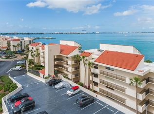 5633 La Puerta Del Sol Blvd S APT 406, Saint Petersburg, FL 33715