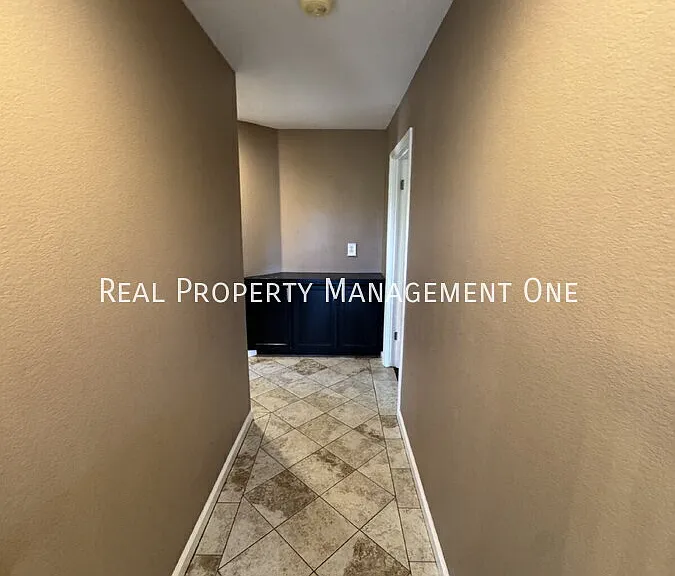 1185 Shadowcliff Ct — Photo 15