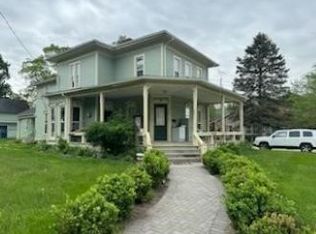 401 S Saginaw St APT 5, Holly, MI 48442