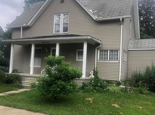 237 E Pine St, Elsie, MI