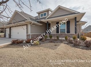 7924 Mimosa Dr, Edmond, OK 73034