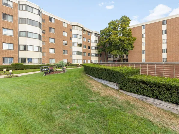 5500 Lincoln Ave Unit 116E, Morton Grove, IL 60053