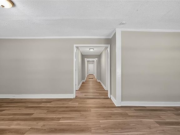 4th image of 204 Wadley St NW