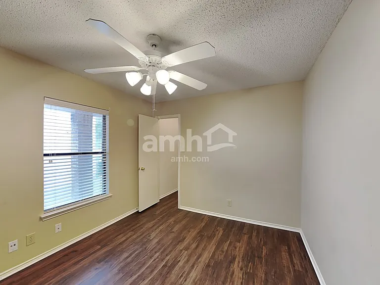 2231 Creekside Bnd — Photo 20