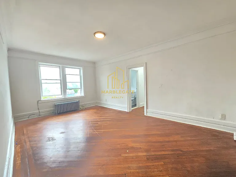 110-112 Lincoln St #305 — Photo 4
