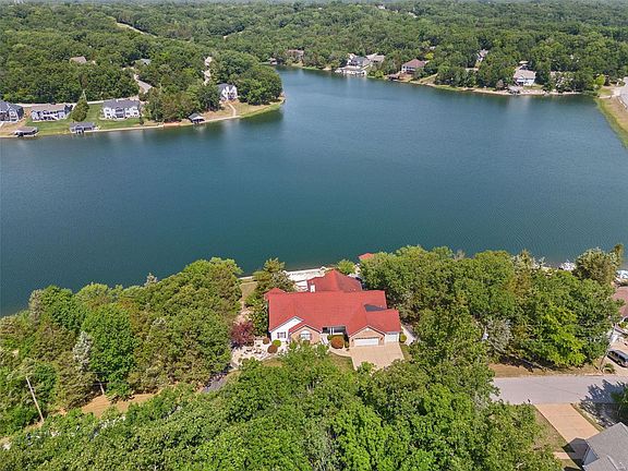 5th image of 10007 Waterford Dr