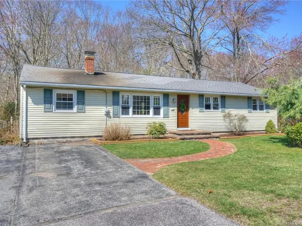 47 Noank Ledyard Road, Groton, CT 06355