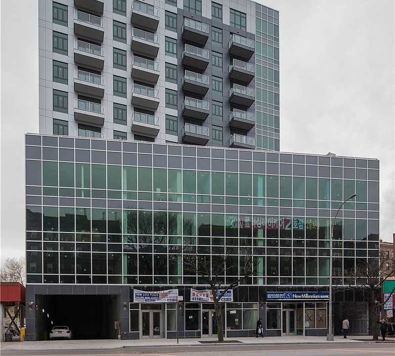 1st image of 141-26 Northern Blvd #10F