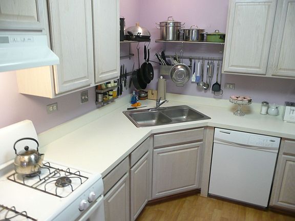 Kitchen Built-in Pot Racks
