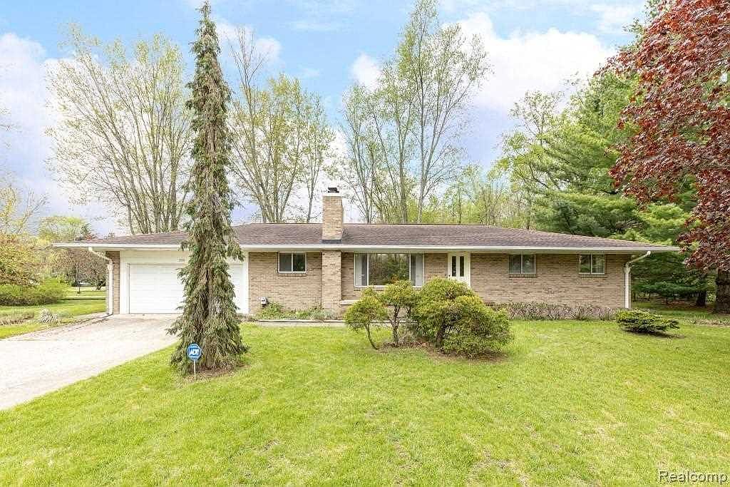2801 Vrooman Rd, Jackson, MI 49203 Zillow