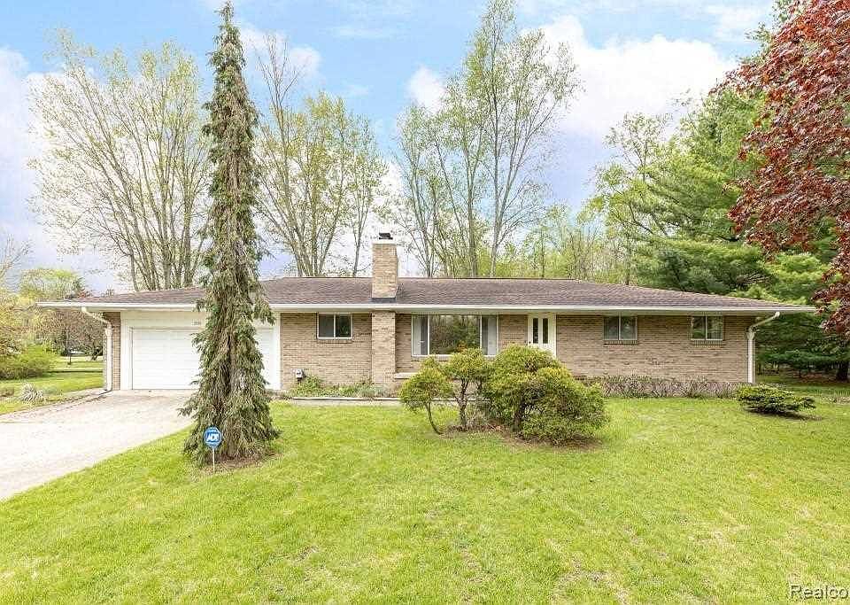 2801 Vrooman Rd, Jackson, MI 49203 Zillow
