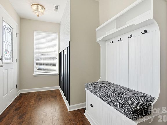 3rd image of 7316 Hollow Brook Ct