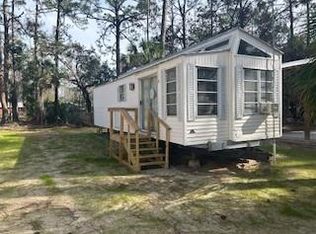 2nd St NW, Steinhatchee, FL 32359