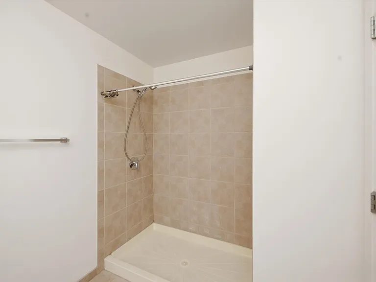 235 W Van Buren St #4507 — Photo 16