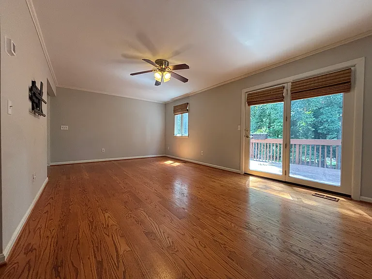 412 Five Farms Ln — Photo 7