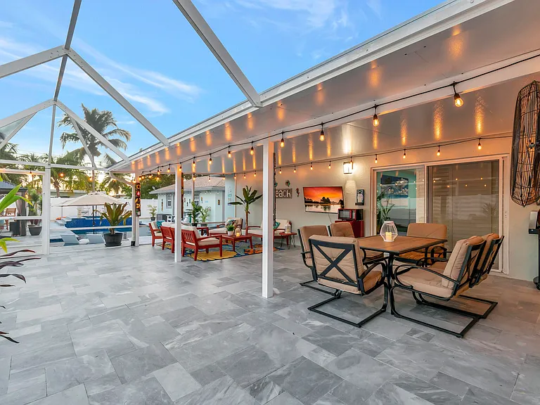 310 Gulfstream Dr — Photo 47