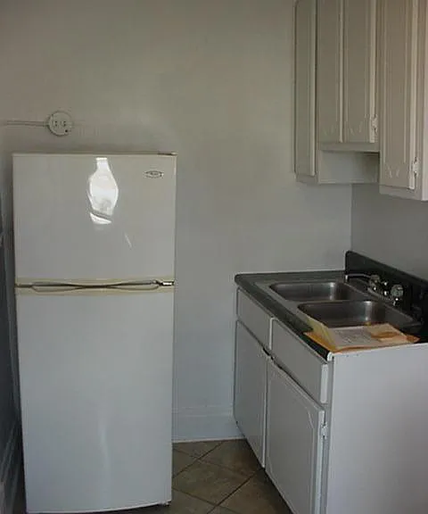 9 S Crenshaw Ave #D — Photo 11