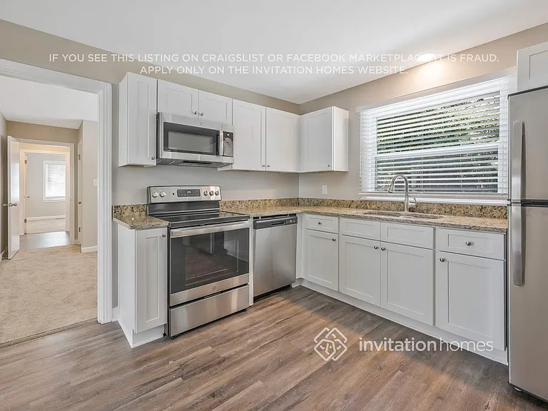 512 Inwood Dr — Photo 14