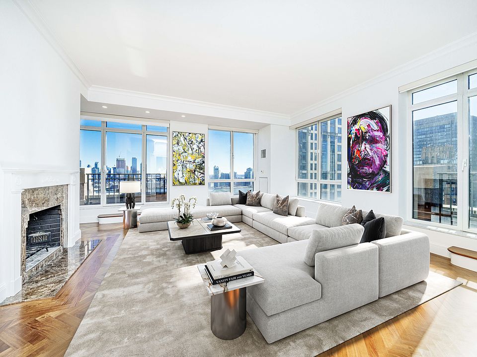1st image of 351 E 51st St Ph 7B